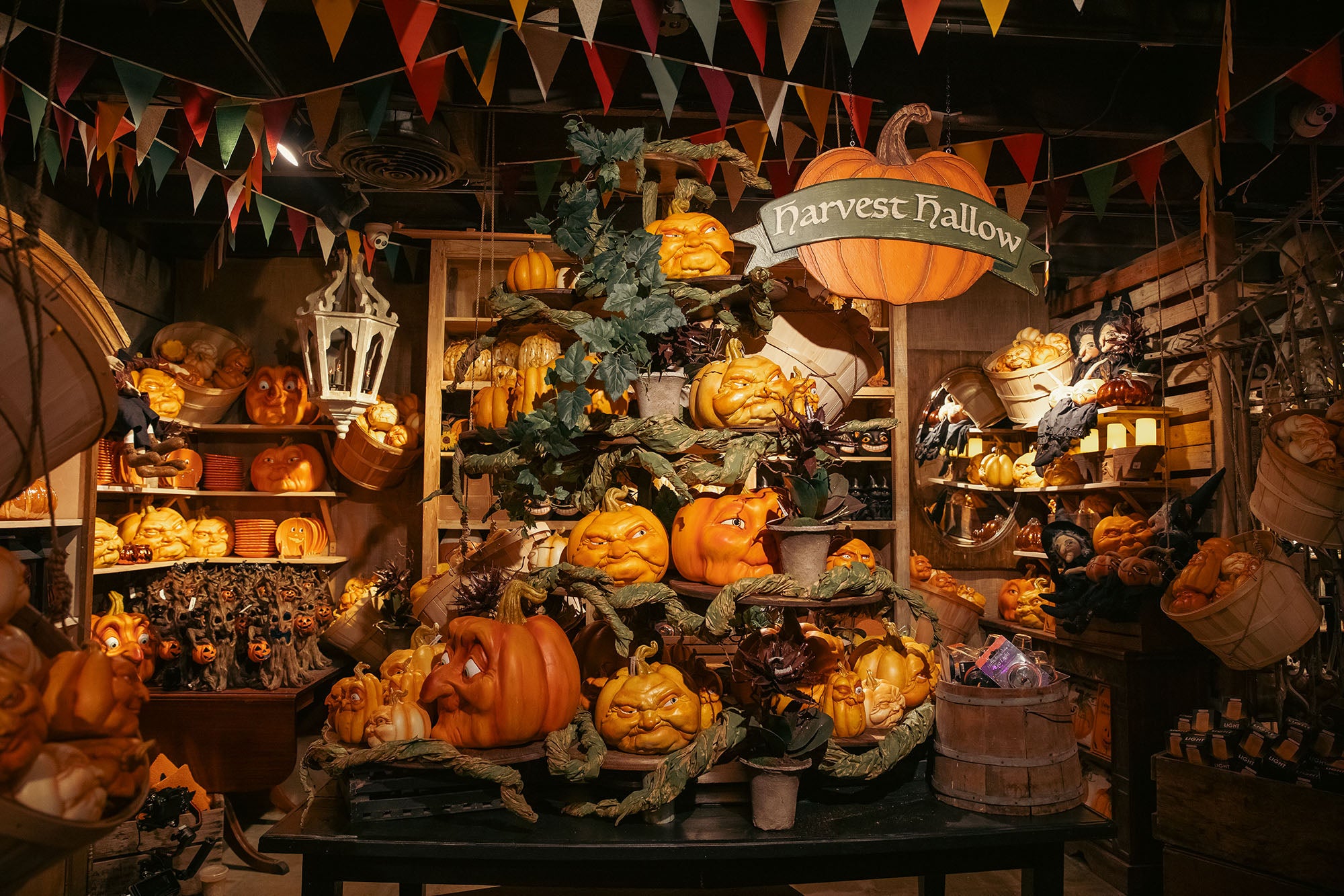 Midnight Market boutique rooms